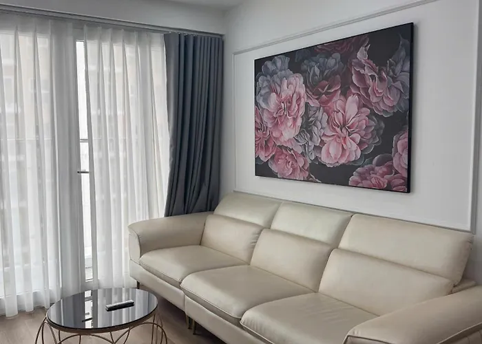 Newlife Tower- By Greenbay Premium Bay Apartment