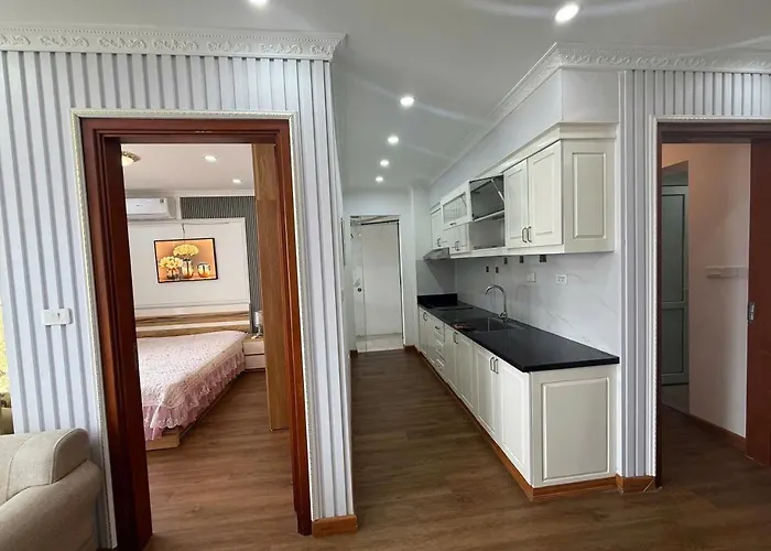 Newlife Tower- By Greenbay Premium Bay Apartment