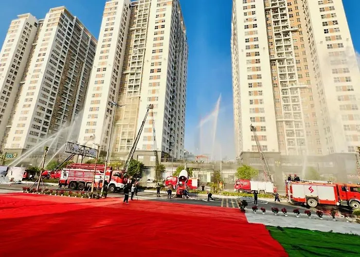 Newlife Tower- By Greenbay Premium Bay Apartment *
