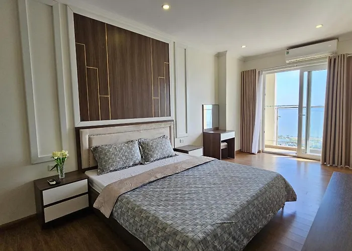 Apartment Newlife Tower- By Greenbay Premium Bay